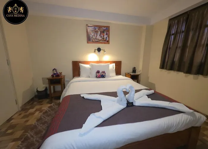 Medina Plaza Hotel 3*